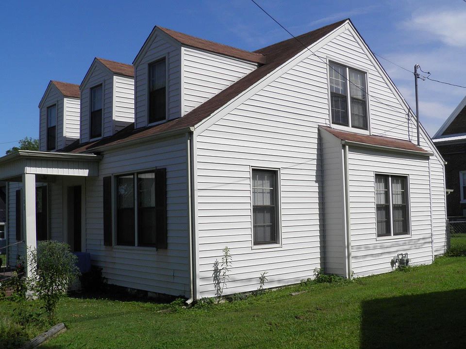 2nd image of 108 E High St
