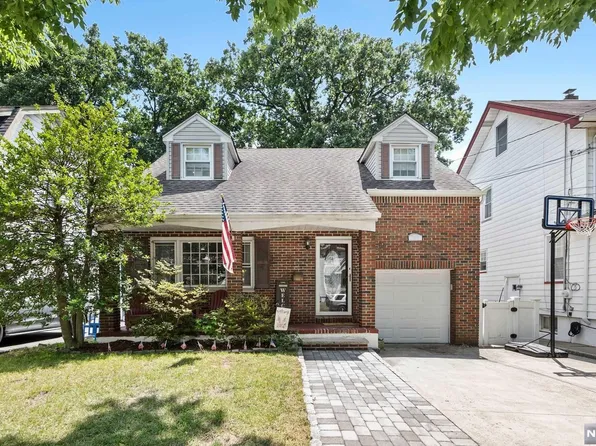 160 Cypress Ave, Bogota, NJ 07603