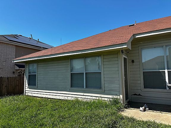 5th image of 438 Tranquility Ln