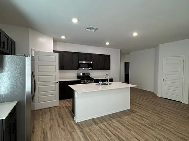 10004 N Guayacan Trl — Photo 8
