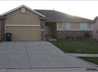 11743 S 211th St, Gretna, NE 68028