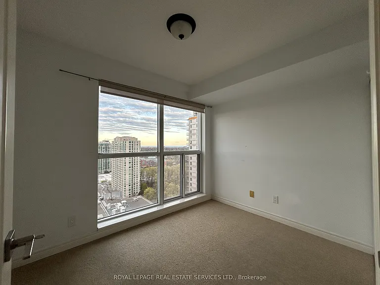 70 Town Centre Ct #2402 — Photo 12