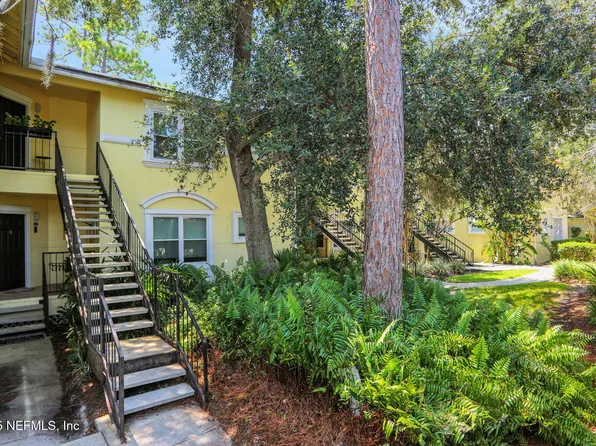 1800 THE GREENS Way #1806, Jacksonville Beach, FL 32250