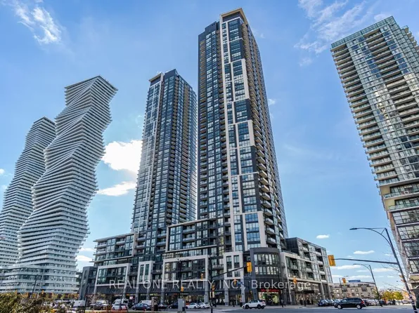 510 Curran Pl #1410, Mississauga, ON L5B 0J8