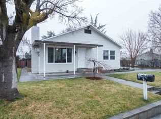 527 Smith Ave, Richland, WA 99352