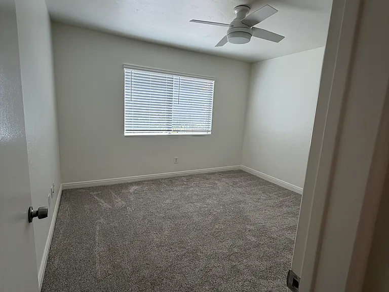 1070 Tourmaline St — Photo 7