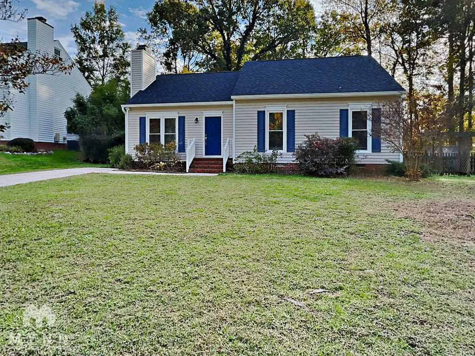 3 bed, 2.0 bath, 1210 sqft, $1,795 — Photo 1