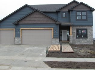 2341 Starburst Dr SW, Rochester, MN 55902