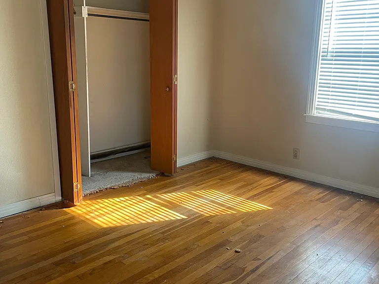 117 Bowie St — Photo 9