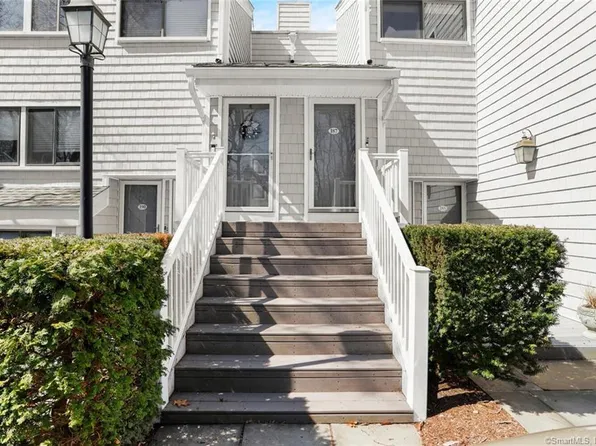 187 Rowayton Woods Drive #187, Norwalk, CT 06854