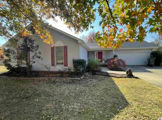 5244 Buckner Lake Cir, Paducah, KY 42001