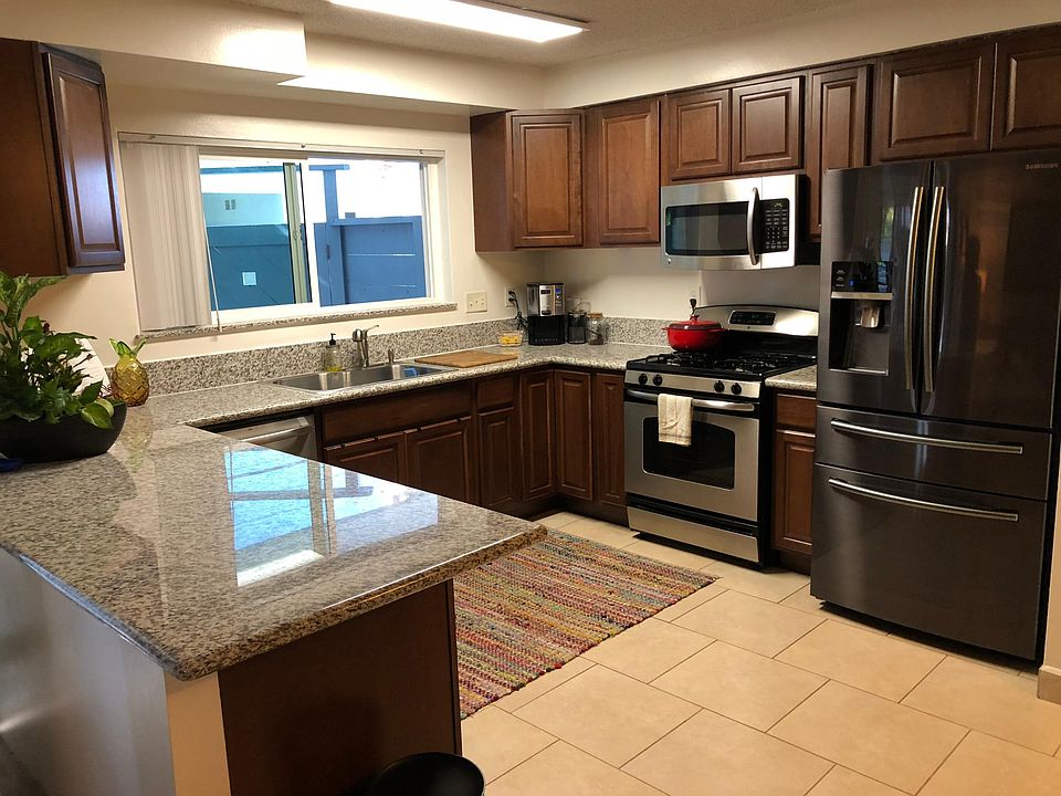 2nd image of 1006 Buena Vis APT 2