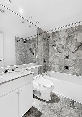 5th image of 124 E 79th St #2B