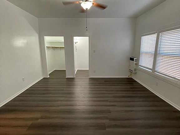 4th image of 1014 W 57th St APT 9