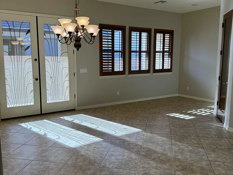 18391 W Verdin Rd — Photo 6