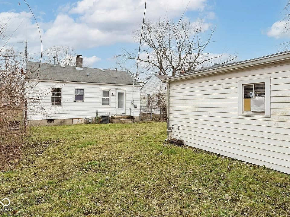 1st image of 1726 N Euclid Ave