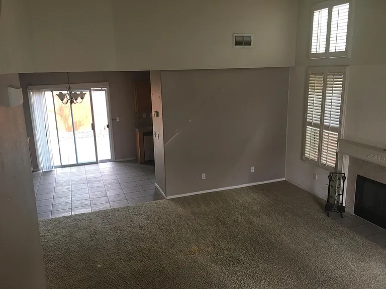 4150 Victrola Dr — Photo 5