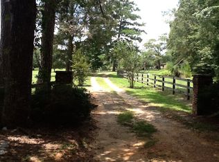618 Cobb Ln, Georgiana, AL 36033