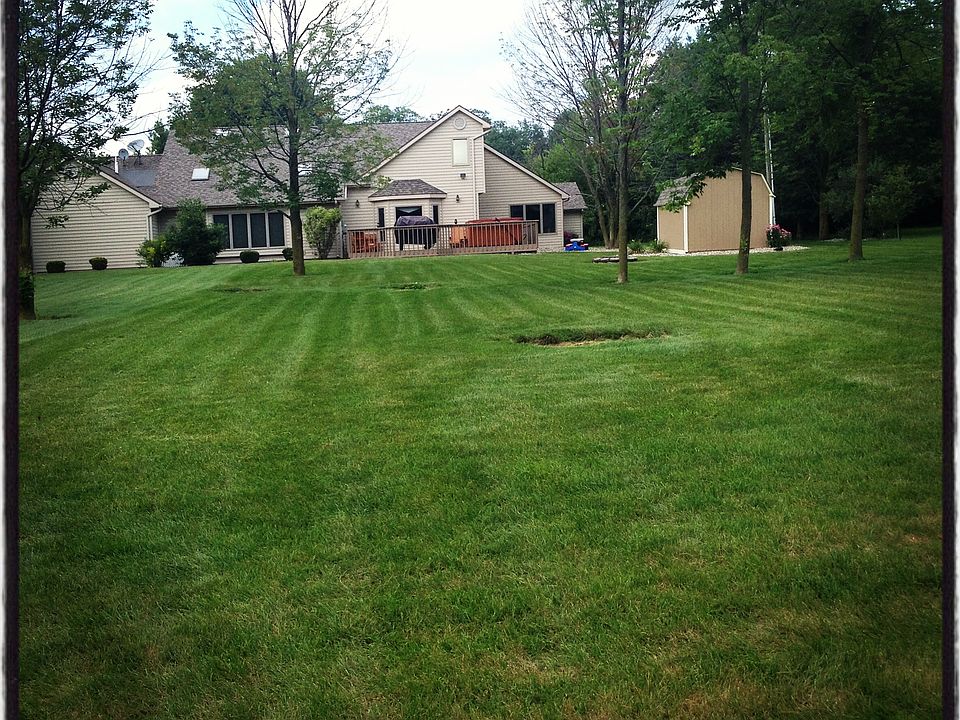 2nd image of 2261 N Shady Ln
