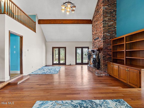 5th image of 863 Fred Powell Road