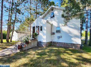 1302 2nd St W, Eveleth, MN 55734
