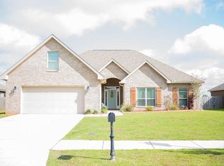 9365 Clayton Dr, Fairhope, AL 36532