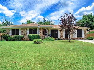 2506 Juanita Dr, Denison, TX 75020