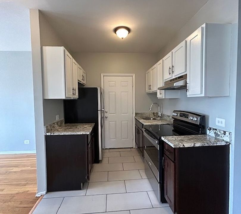 1st image of 1724 W Jonquil Ter APT 3B
