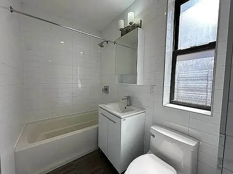 611 W 148th St #22 — Photo 7