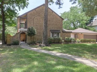 20015 Pinehurst Trail Dr, Humble, TX 77346