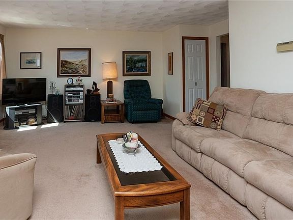 The large living room is a blank canvas waiting for you to add that personal touch!