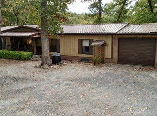 132 Roxborough Ave, Branson West, MO 65737