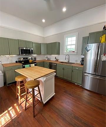 5th image of 1912 1st St