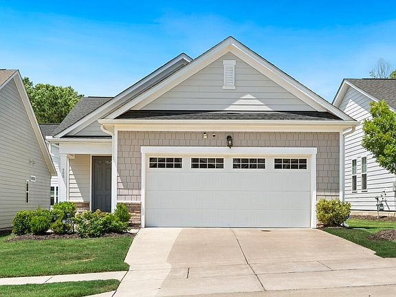 2nd image of 203 Maroon Ct