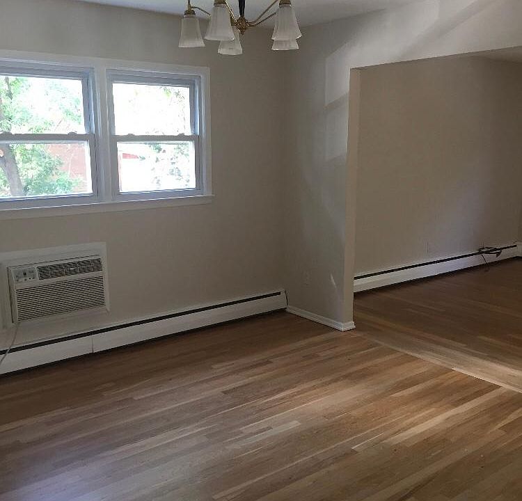 1st image of 1746 Clintonville St