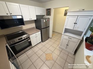 32 Whites Ave #E442, Watertown, MA 02472
