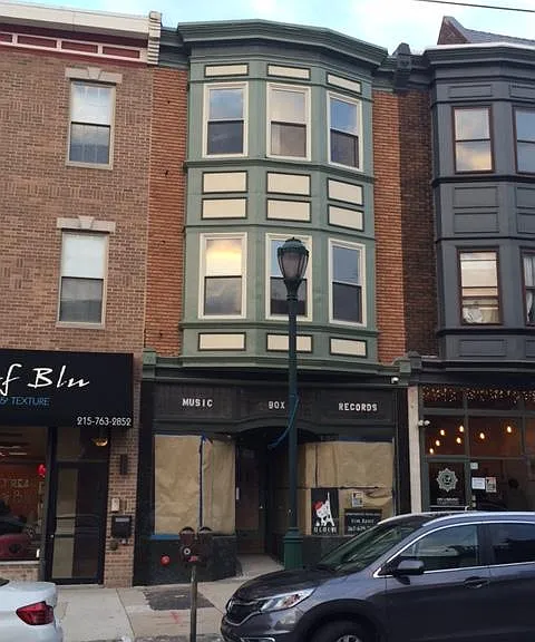 2713 W Girard Ave — Photo 20