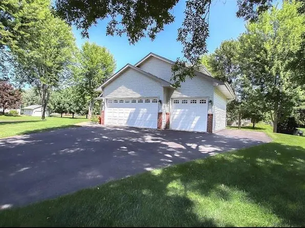 23501 Birch Cir, Rogers, MN 55374