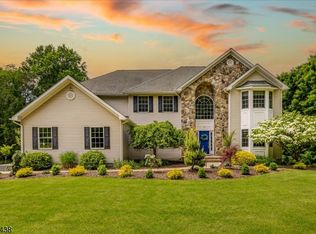 35 Perona Rd, Andover, NJ 07821