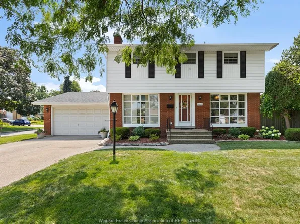 3495 Everts Ave, Windsor, ON N9E 2V9