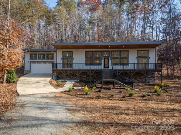 152 Golden Creek Trl, Union Mills, NC 28167