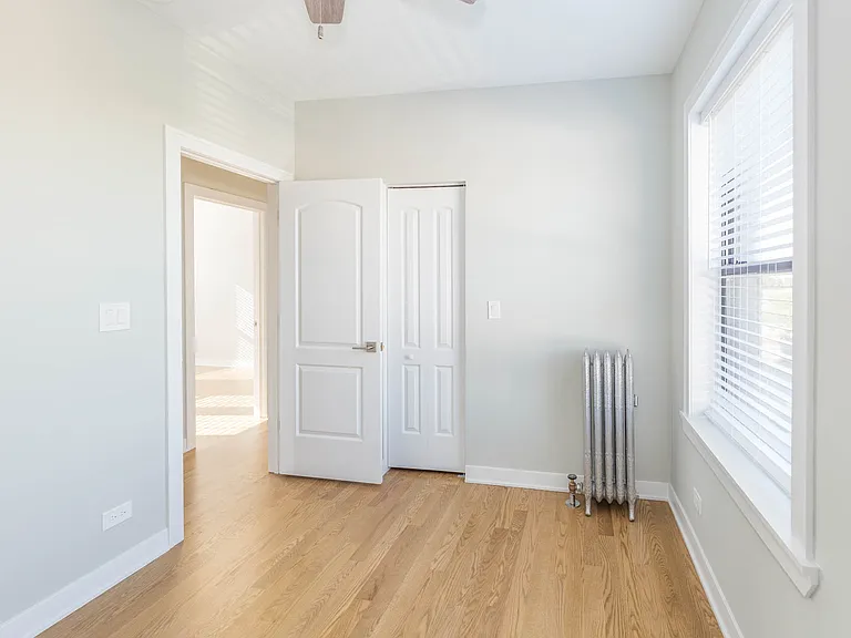 3929 1/2 N Keeler Ave #3S — Photo 10