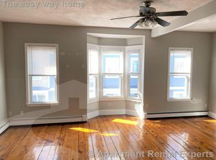 139 High St #2A, Boston, MA 02110