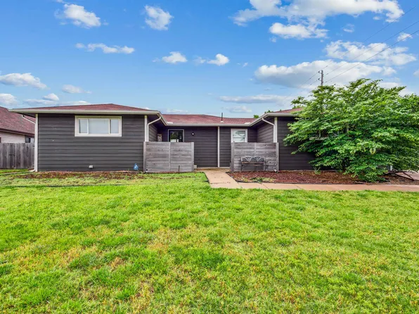4801 Looman St, Wichita, KS 67220