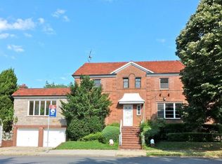 9817 69th Ave, Forest Hills, NY 11375