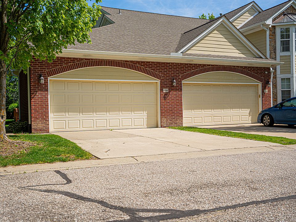1st image of 1868 Maple Park Dr W