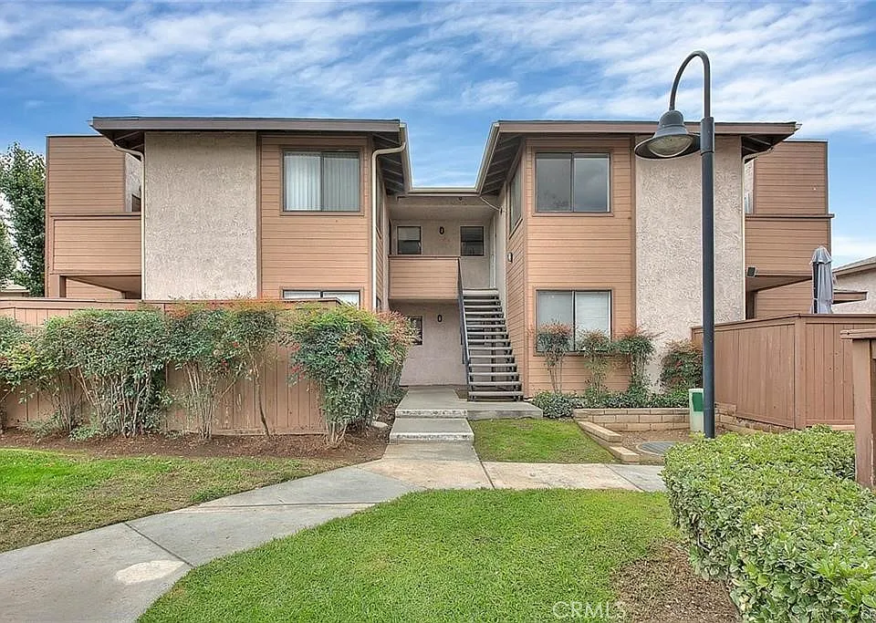 1333 Massachusetts Ave #201