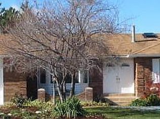 8582 S Terrace Dr, Sandy, UT 84093