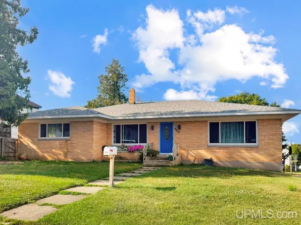 600 Court St, Crystal Falls, MI 49920