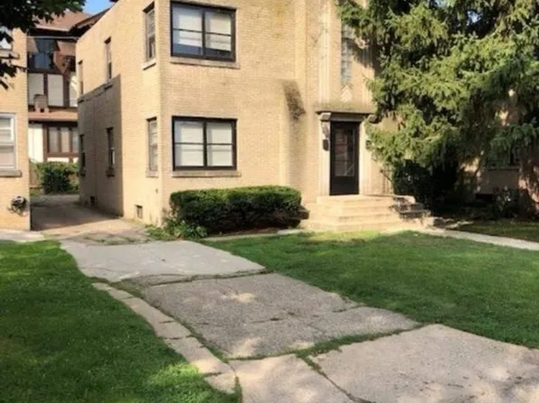 212 Carlton Ter #1, Rockford, IL 61103